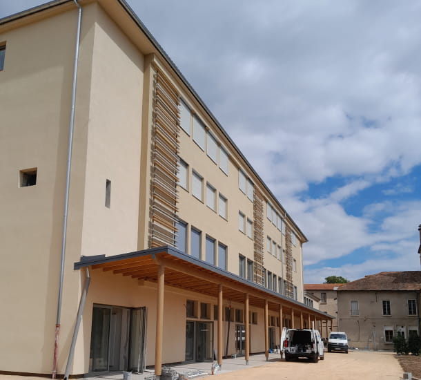 Rénovation du lycée agro-environnemental Saint-Joseph – Le Breuil-sur-Couze (63)